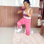 Sakshi Agarwal Instagram - My post workout fun😜 . Guys - doing some cardio before and after strength training is just awesome! Try these fun dance workouts for a strong core and easy weight loss✨ . #danceworkout #dirtybit #instagramreels #feelitreelit #workoutreels #fitnessmotivation #fitnessreels #sakshiworkout #explore #explorepage #trendingworkoutreels #abs #core #angel