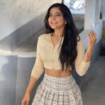 Sakshi Agarwal Instagram - Get ready to screen shot phone wallpaper😜 . #skaterskirt #candid #coordset #sakshiagarwal #biggboss #kollywood #trendingoutfits #style #stayhome #staysafe #ootd #ootdindia #instastyle Chennai, India