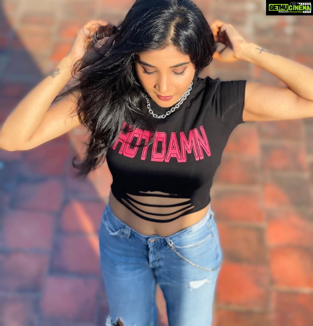 Sakshi Agarwal Instagram - Feel it🥰 Chennai, India