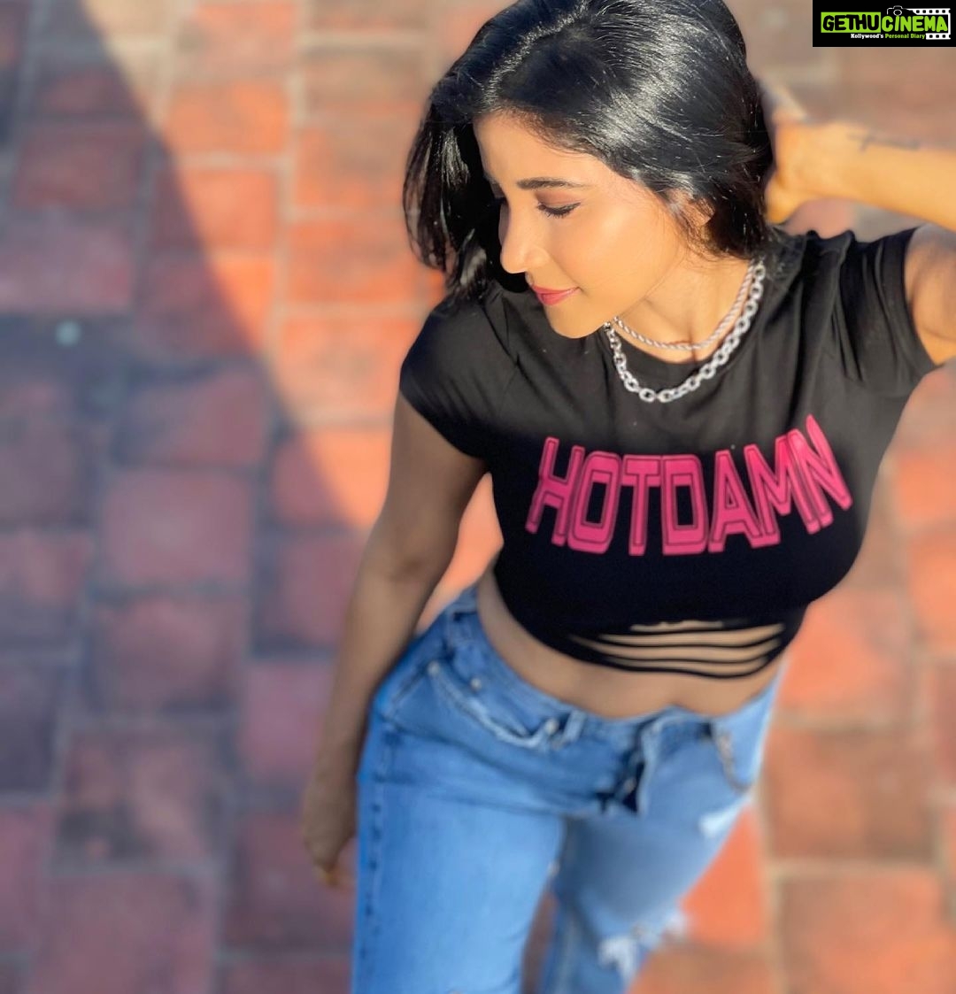 Sakshi Agarwal Instagram - Feel it🥰 Chennai, India
