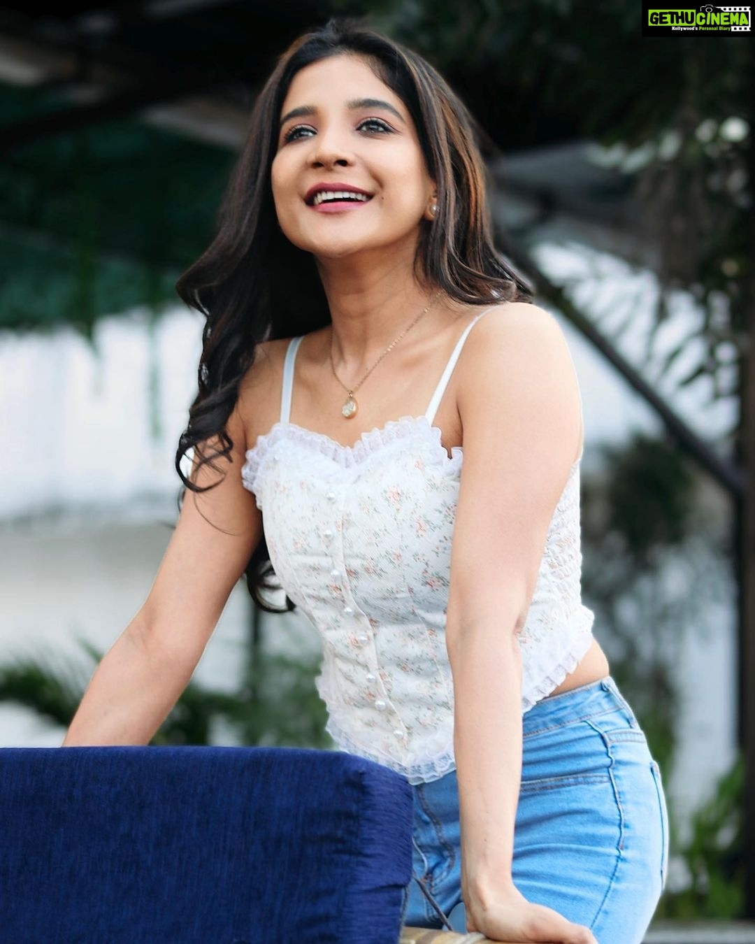Sakshi Agarwal Instagram - ❤️snow-white❤️ Chennai, India