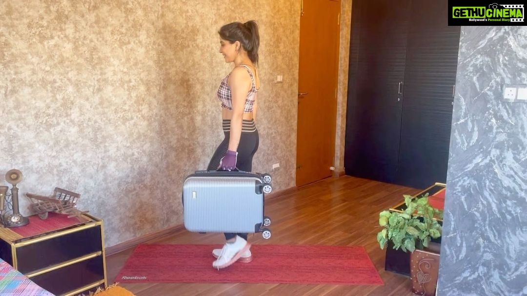 Sakshi Agarwal Instagram - Lets put our suitcase π§³ to some use this Lockdown 2.0! #justgetupandmove If you cant get your hands on weights/equipment! . Swipe left for awesome full body workout. πππππππππ Just spend 20 mins , play some music , get a suitcase and try this! You will feel awesomeβ€οΈβ¨ Save it for later use! Tell me what you think once you try itπͺ . 1) effective for sides and back 2)effective for chest/booty 3) effective for booty/sides/arms 4) Suitcase mountain climbers 5) suitcase kick tap . This is a mixture of HIIT and spot body workout! The first workout needs a lot of balance, so you can start slowπͺ . #fitfam #fitnessmotivation #suitcaseworkout #sakshiagarwalworkout #sakshiagarwal #workoutmotivation #stayhome #stayfit #stayhealthy #fitnessjourney #somethingnew #puma #burberry #noequipmentworkout #noweightsneeded Chennai, India