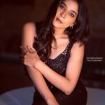 Sakshi Agarwal Instagram - May all your vibes say- I got this!! . Click by : @arvindkannanphotography Hmua: @srimakeupartistry . Ps:- these pics were taken much before lockdown:) Just got my hands on them:) . #blacklove #leatherpants #instagood #instadaily #instapic @teamaimpro @tisisnaveen Chennai, India