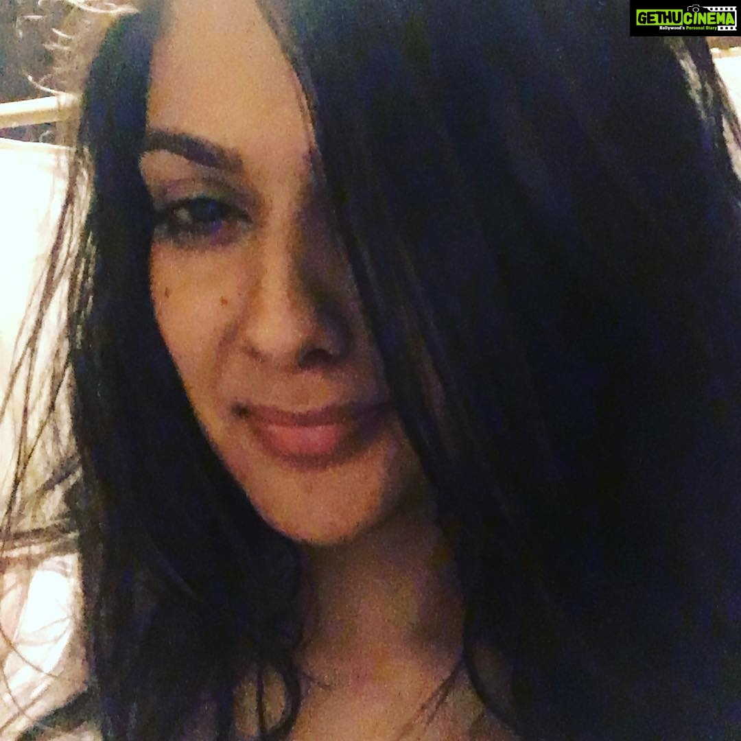 Sakshi Chaudhary Instagram - Knackered but quite happy!!!! 😁😁Good night people ❤️❤️😴😴