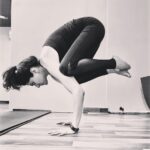 Sakshi Chaudhary Instagram - Balance is the key!! 🧘‍♀️🧘‍♀️ @shubham_bhardwaj_yoga_teacher