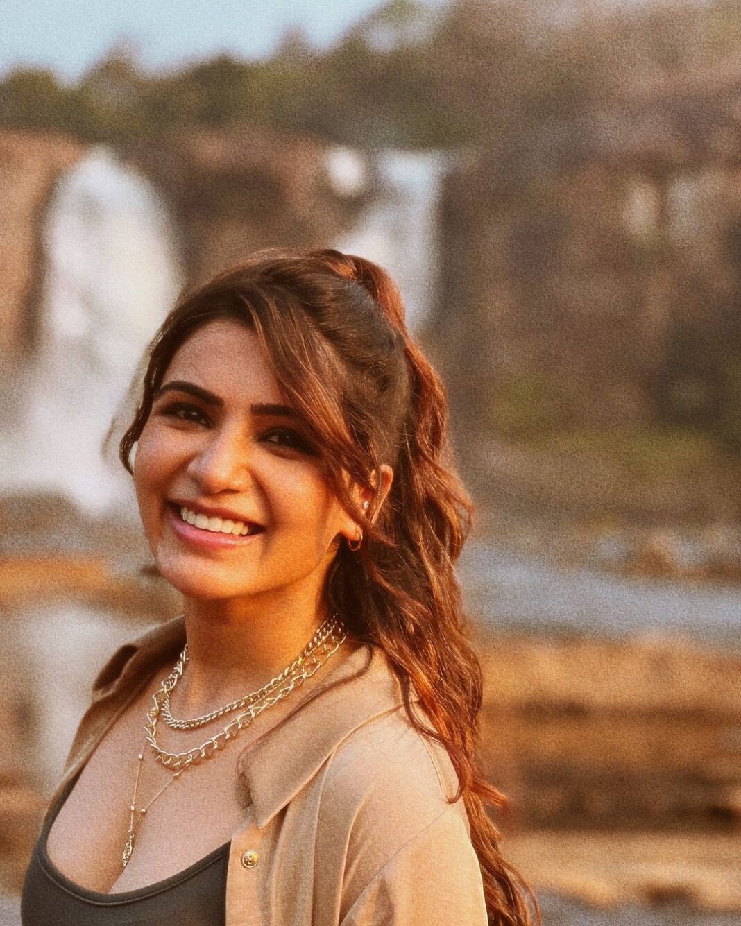 Samantha Instagram - I woke up this morning to realize that I’ve completed 12 years in the Film Industry. It’s been 12 years of memories that revolve around Lights, Camera, action and incomparable moments. I am filled with gratitude for having had this blessed journey and the best, most loyal fans in the world! Here’s hoping my love story with Cinema never ends and abounds from strength to strength. Samantha Instagram - I woke up this morning to realize that I’ve completed 12 years in the Film Industry. It’s been 12 years of memories that revolve around Lights, Camera, action and incomparable moments. I am filled with gratitude for having had this blessed journey and the best, most loyal fans in the world! Here’s hoping my love story with Cinema never ends and abounds from strength to strength.