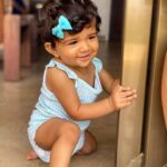 Sameera Reddy Instagram - Peek a Blue 🐳 I see you! #mygirl 😍 #sundayfunday #baby #blue 🦋 #iloveyou #naughtynyra 🎈Happiness is right here right now 🌈