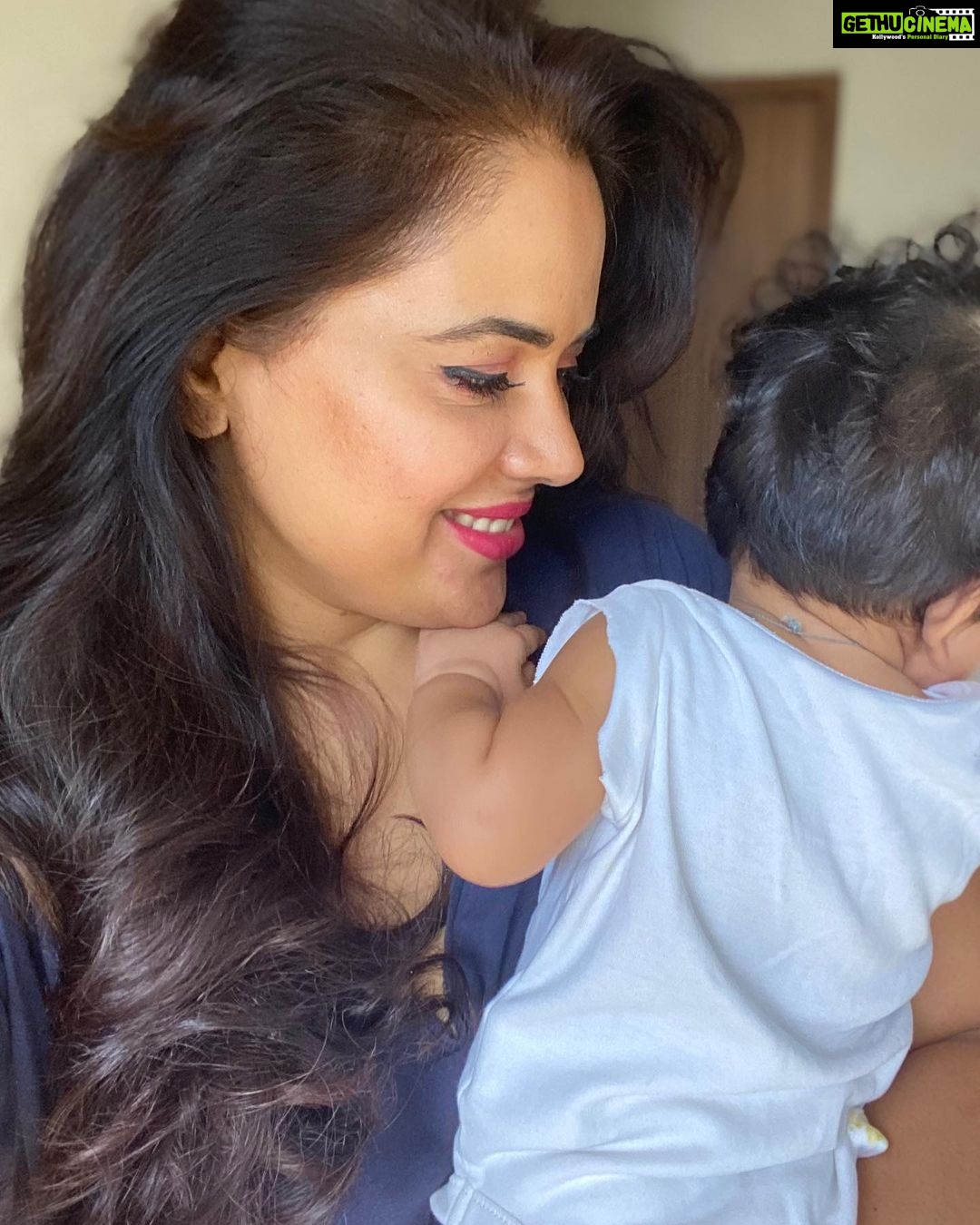 Sameera Reddy Instagram - I get many messages from mothers having anxiety about the whole process of Breastfeeding !So here is an update post for new mommies or to be . 🍼 Nyra turns 11 months in a few days and yes im still breastfeeding her. In my experience the first three months were tricky with managing flow but then it just balances out and becomes part of the schedule. I always say if you used only formula or did a combination for whatever reasons please don’t let anyone make you feel bad about it. As a mother you have choices that are yours and no one else can judge you. I’ve had moments of confusion myself with self doubt that can be very hard on a new mom and I consulted the Pediatrician but first I’ve always listened to my own Instinct. Trust it . I exclusively breastfed Nyra till 5.5 months and then introduced solids . I continue to feed her now in between meals on demand . 🌈 I’ve said this in an earlier post - A mother may be depressed, lacking in confidence, worried, or stressed and it affects breastfeeding. These factors do not directly affect her milk production, but can interfere with the way in which she responds to her baby. This can result in the baby taking less milk, and failing to stimulate milk production. So the people around you need to be encouraging you . Understanding the pressure on a new mom physically and emotionally is important in this overwhelming time. 🙌🏻 . I would also like to give a shoutout to moms who have struggled with low milk production . This could happen due to a pathological reason including endocrine problems or a host of other factors .A few mothers have a physiological low breast-milk production, for no apparent reason, and production does not increase when the breastfeeding technique and pattern improve. There is no reason to shame them or make them feel any pressure in not being able to BF. we need to support all mothers and show love and respect . To all mommies- we are doing our best . So let’s celebrate that . 👏🏻 . #imperfectlyperfect . There is fantastic support group of mothers On Facebook that I recommend https://www.facebook.com/groups/breastfeedingsupportforindianmoms #breastfeeding #support #momlife #motherhood