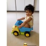 Sameera Reddy Instagram - Rollin into the weekend😎 It’s Friday Ya’ll🔊are we ready to party ?🚗🧸#naughtynyra #weekend #mood #messymama #momlife #fun #happy #babygirl #party #weekendvibes 🌈
