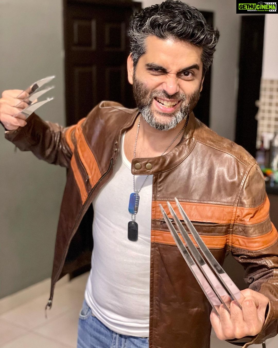 Sameera Reddy Instagram - Halloween 21β π 1. Countess Draculaπ§ββοΈ has the hots for Wolverine. 2. The Ultimate X men. 3. Hand Maid watches eerily as countess Dracula plans to attack Wolverine . 4. LMFAO photo bombs the Wind-Up doll and gang. 5. Cruella joins in the fun π€© Happy Halloween π» @mr.vardenchi @aadiinmotion @diydayalishka @leeelobo @rowdysheeter π #aboutlastnight π