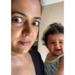 Sameera Reddy Instagram - Nyra could take on Arnab Goswami @republicworld for a debate pretty soon🤣🤣🤣🤣 #siblings #debate #lockdown #momlife #madness 🤷🏻‍♀️🤪😃