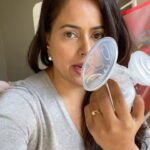 Sameera Reddy Instagram - That’s my mommy ammunition! A breast pump‼️🙂 lots of questions on which one I use ! So I went desi and tried @diyababycare and was quite happy!! Having used two major international brands before i feel that the @diyababycare pump has nailed the main points 👍🏼 lightweight , easy to assemble , rechargeable battery which makes it portable!! ( love that ) and it comes with a pumping bra‼️which I admit I’ve always wanted to try but didn’t and Now I can tell you it’s super convenient! There are many schools of thought on pumping milk but I’ve done it with both my babies and it just makes life easier🧘🏽 !! #happy #pumping #breastpump #breastfeeding #diyababycare #mom #mothersmilk #activemom #momonthego #momlife #newmom #breastfeedingmama 🏃‍♀️