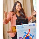 Sameera Reddy Instagram – What’s your “Happiness Quotient”?Such a fabulous crowd at the Rotary Club! Thank you for inviting me to speak about #imperfectlyperfect 🌟 I feel like I’m inspired everyday knowing that we’re moving towards a more mindful and real space ! #mentalhealthawareness #timeforchange #saturdaymotivation #momlife #keeponmoving