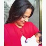 Sameera Reddy Instagram - New dads & loved ones listen up! Its World Breast feeding week and this post is for you to know that you can be the biggest support and encouragement to a new mom! A mother may be depressed, lacking in confidence, worried, or stressed and it affects breastfeeding. These factors do not directly affect her milk production, but can interfere with the way in which she responds to her baby. This can result in the baby taking less milk, and failing to stimulate milk production. So be there for her . ❤️ Understanding the pressure on her physically and emotionally is the best thing you can do. Nothing like feeling loved at such an overwhelming time. 🙌🏻 . I would also like to give a shoutout to moms who have struggled with low milk production . This could happen due to a pathological reason including endocrine problems or a host of other factors .A few mothers have a physiological low breast-milk production, for no apparent reason, and production does not increase when the breastfeeding technique and pattern improve. There is no reason to shame them or make them feel any pressure in not being able to BF. we need to support all mothers and show love and respect 🍼. . #worldbreastfeedingweek2019 . @WABA_global @who @unicefindia