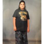 Sameera Reddy Instagram - Guess who ? Age 13 . Tallest in her class and awkward as hell ! 🙈. . #throwbackthursday #teengirl I wish Someone taught me to love myself and have a positive body image back then . Spent all my teen years stressing over ppl accepting me and losing weight ! #imperfectlyperfect