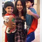 Sameera Reddy Instagram - With Iron Man & Cap America ! ❤️ my cutie nephew and my starlight Hans! #myboys #saturday #saturdayvibes #masti 🥳