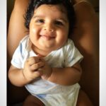 Sameera Reddy Instagram - My partner in chubs in 2015 😍 Hans is like a golu gulab jamun here ! ❣️#throwbackthursday to the best thing that happened to me.. after Akshai of course 😉 . #myson #hansvarde 🌟