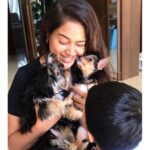 Sameera Reddy Instagram - Kisses & hugs from puppies are the bestest! Jasper and Willow made our day super fun ❤️❤️ thanks @josieskitchen . . #momlife #myson #hansvarde #puppies #puppylove #kisses #hugs