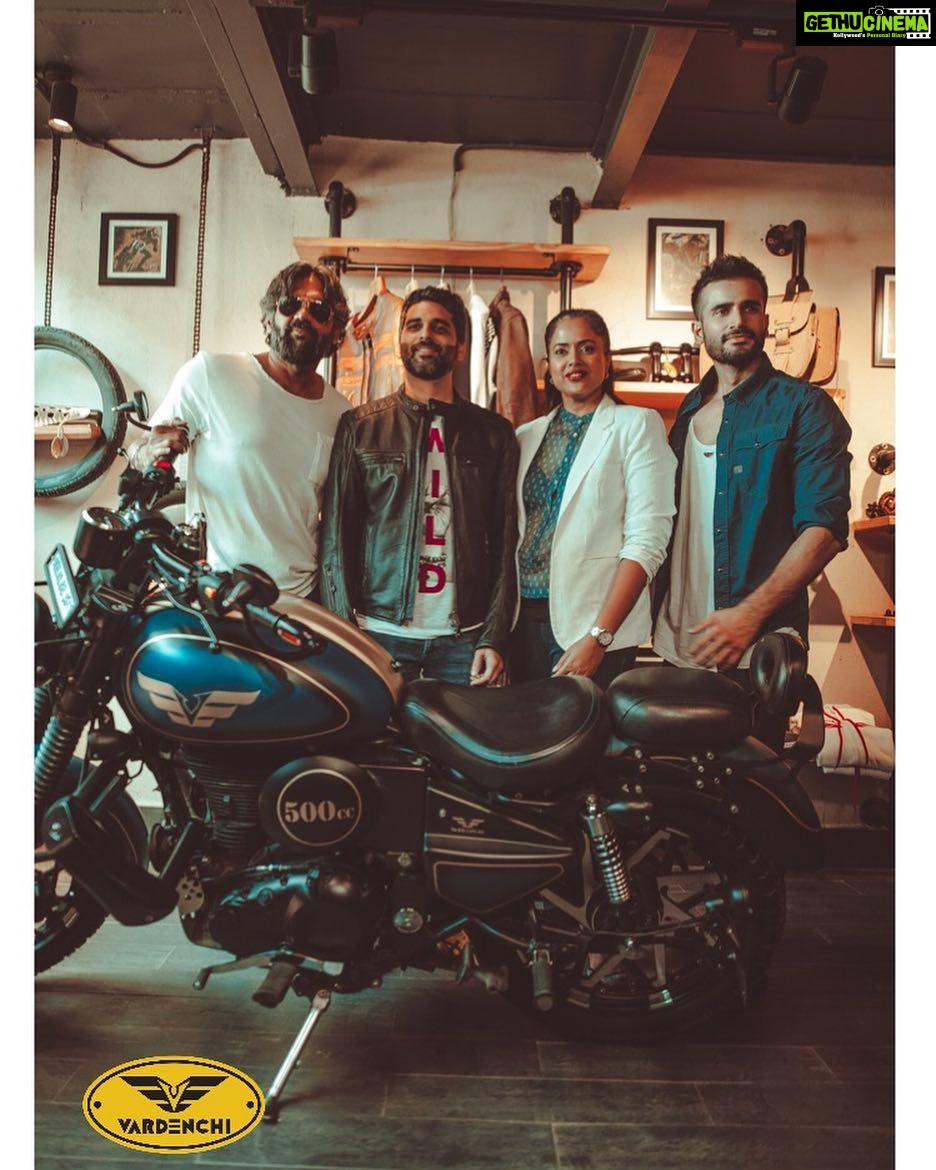 Sameera Reddy Instagram - What an amazing launch ! I’ve received so many messages of support for me and Akshai and I really appreciate it 🙏🏻 ❤️ do drop in to the Vardenchi Lifestyle Garage 270/2146 Motilal Nagar No 1 Link Road Goregaon West Mumbai . :📷 @vink.photography . #husbandandwife #work #motorcycle #life #launch #motorcycles #wednesday #lit