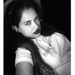 Sameera Reddy Instagram – Everything is better in black and white! #logomania #SS19
#EmporioArmaniIndia 
@genesis_luxury @armani 
jacket @rishtabyarjunsaluja 
#nomakeup #lipstick @maccosmeticsindia Matte Instagator 📷 @designer_ishwari