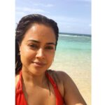Sameera Reddy Instagram - Wednesday mornings be like beach days in the Dominican Republic! Sun Sand Sea! 🌴 #goodmorning #dominicanrepublic #instapic #instatravel #wednesday #holiday #caribbean #happiness