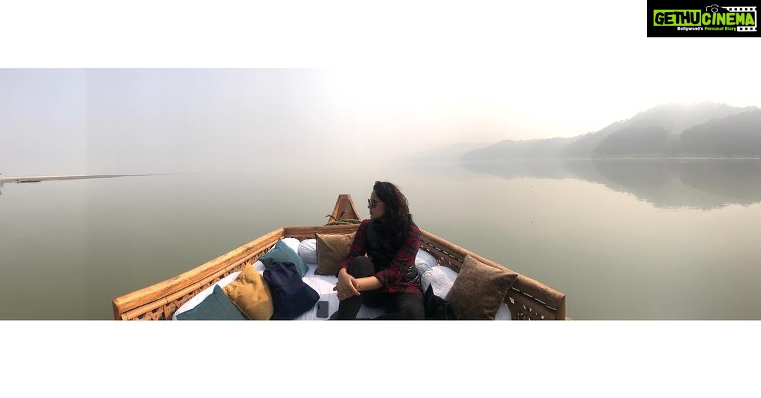 Sameera Reddy Instagram - #nofilter #assam Sailing on the Brahmaputra River. It’s such a stunning experience. This river originates in Tibet as the Tsangpo. It flows southwest through Assam as the Brahmaputra and south to Bangladesh as Jamuna. . . . #incredibleindia #india #dametraveler #indiatravelgram #assam #bramhaputra #riverboat #discover #northeastindia #sameerareddy