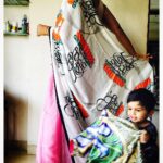 Sameera Reddy Instagram - When your son decides to photo bomb your pic 🤣 Was trying my talented heavy metal loving tattooed MIL’s fabulous saree creation and someone decides to jump in 🤔#hansvarde @manjrivarde 🤗 . . . . . . . . #momlife #mominlaw #heavymetal #tatoo #toddler#photobomb #saree #pink #lotus #label #samanjri #modelling #Saturday #saturdayevening #bollywood #mom #wearefamily #myson #naughty #hansvarde #sameerareddy #precious #moments