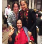 Sameera Reddy Instagram - I’m older but maybe not wiser 🤣 thank god I have you gals ! ❤️ Ladies united ! My pillars of strength ! We miss meghs in greece and @jleibholz in nyc! Girl power ! Special day with special people ! I love you guys ! . . . . . . . #girlpower #happybirthday #women #birthdaygirl #birthday #gals #older #wiser #bollywood #mom #sister #love #family #support #wearefamily #redlips #red #saree #sameerareddy #momlife #mymom #mylife #blessed