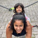 Sameera Reddy Instagram – My mama strongest💪🏼who needs weights when we have our babies to sit on us 🤣 it’s Fitness Friday and my journey continues ! Not budging form 82kg but my inches have really come down . I’m focusing a lot on my tummy which after 2 kids has become jelly central but honestly Hans  and Nyra love cuddling it 😍🙃 getting fit this time round vs all the times I have lost weight before has actually been fun , motivating and not stressful and I’m so grateful for that 🙏🏼❤️ how are you peeps doing ? Status please 📝 #fitness #fitnessfriday #letsdothis 🏃🏻‍♀️