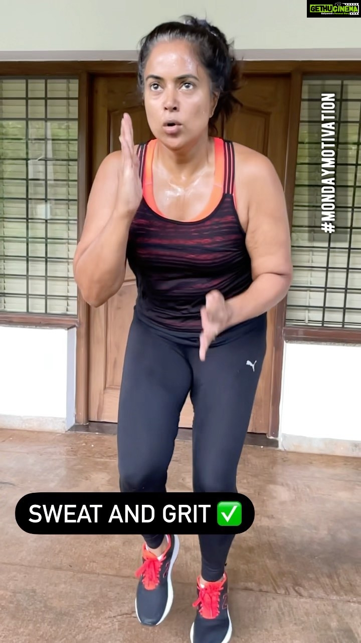 Sameera Reddy Instagram - The power is yours🥊 #messymama #mondaymotivation #imperfectlyperfect #fitnessmotivation #motherhood #fitness #letsdothis @ramex_08