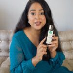 Sameera Reddy Instagram - There’s nothing more empowering than being confident in your own skin, but there are times when we need to give that extra attention & pamper ourselves. Maintaining our weight is just as important as the need to keep our skin toned. Consciously crafted with a decoction process of Ayurvedic herbs, oils & essential butter, @mothersparsh Stretch Mark Repair & Body Toning Kit reduces the appearance of stretch lines while enhancing skin’s resiliency. Stretch Mark Massage Oil is a time-tested Ayurvedic formulation of 14 herbs & oils, including Coconut, Jiwanti, Kachur, and Peepal, which aid in lightening stretch marks and help in keeping skin toned. The oil is non-greasy and I just love how effortlessly it absorbs into my skin! The lusciously rich texture of the Stretch Mark Toning Butter not only provides 24 hour deep moisturization but also has restorative properties that prevent stretch marks. Use COUPON CODE - SAMEERA20 to avail EXTRA 20% OFF on Mother Sparsh website. Link to buy - https://mothersparsh.com/products/stretch-mark-repair-and-body-toning-kit #mothersparsh #naturallytonedup #ayurvedaforstretchmarks #ayurvedicstretchmarkoil #toningbutter