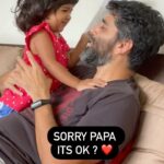 Sameera Reddy Instagram – Fathers and daughters 🤦🏻‍♀️❤️full drama and @mr.vardenchi is loving it 🥰 #naughtynyra #fatheranddaughter #moments #messymama #momlife #fathersday ❤️