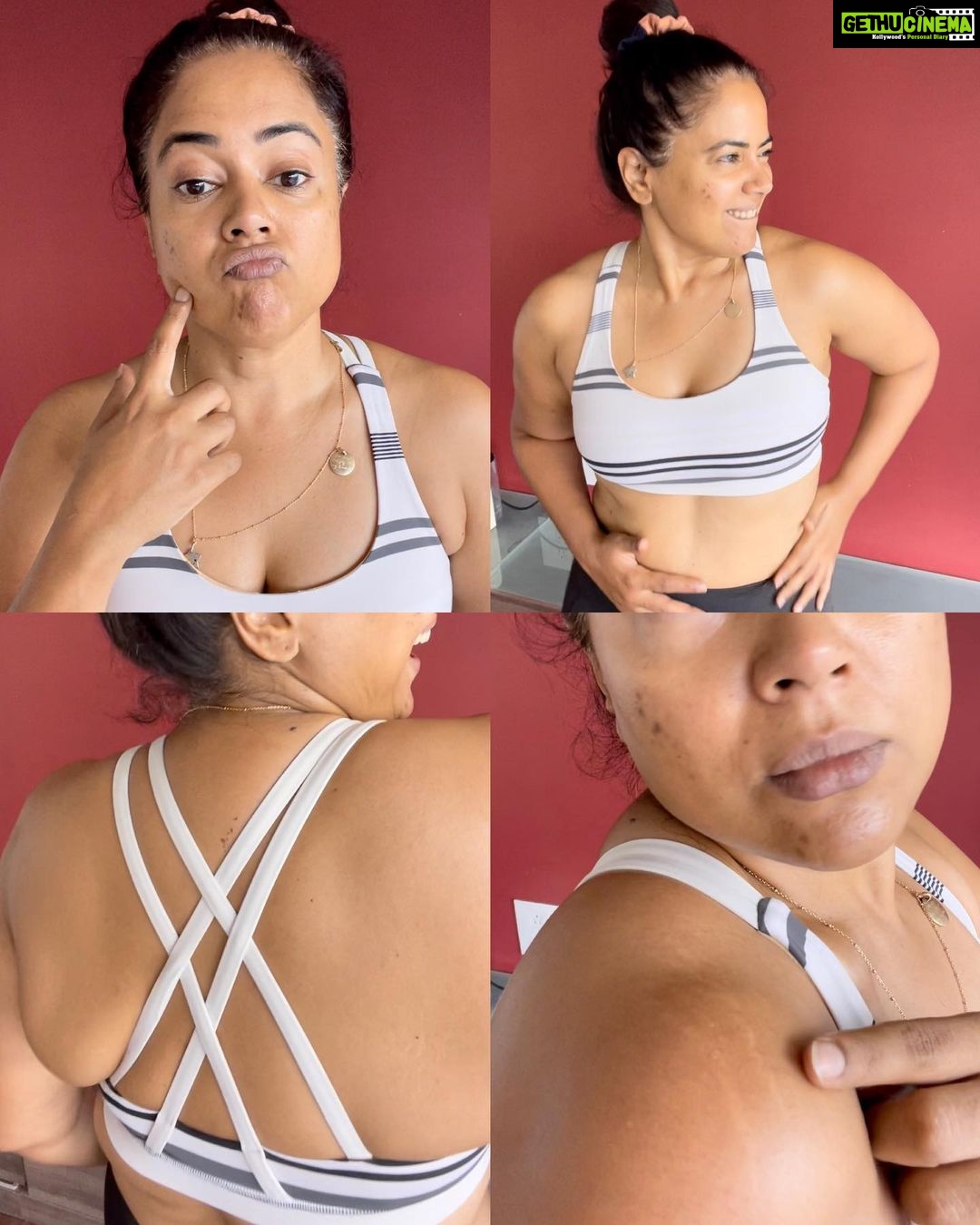Sameera Reddy Instagram - Which part of your body makes you most uncomfortable? Is it stretch marks ? Loose skin ? Belly? Acne ? Thinning hair? White hair? Cellulite? For me it’s my back flab and arms. I work on acceptance everyday. And it taken me so long to embrace it . Your body is listening and every time you have a negative thought of how much you hate it , it’s only magnifying how bad you feel . The best exercise for #bodypositivity is to look at the parts that you feel insecure with and be kind to yourself . Everyday like a mantra . #imperfectlyperfect #bodypositivemovement 📣