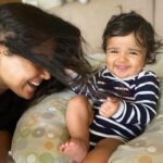 Sameera Reddy Instagram – And you wonder why new mamas loose hair? Her look of glee tho 🤪😳🤣 #naughtynyra #messymama #throwbackthursday ❤️
