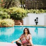 Sameera Reddy Instagram – May 27th 2019 Goa 🏖 Preggo with Nyra🌟2 years later never thought we would move here! I can’t tell you how much I enjoyed my bump and these pics just reminded me of it ❤️ her positive energy gave me so much strength even before she arrived 🎉 #throwbackthursday #gratitude for my lil girl #naughtynyra #messymama #motherhood #pregnancy #babybump #throwback 🏖 @saadhvimehra thank you for such amazing memories ❤️ 
.📷 @_fabian.franco_ Goa, India