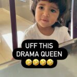 Sameera Reddy Instagram - What a brilliant move Nyra Varde🤣👏🏼 Lil miss smartie pants 😁 #naughtynyra #innocent #eyes #messymama #momlife #motherhood #moments 😱😁