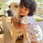 Sameera Reddy Instagram - Nyra:Tommy I’ll never let you go❤️ Tommy: 👀 Help! 😃 #naughtynyra #terrifictommy #bestfriends #bff #forever #messymama #momentsofmine #indie #love 🐕