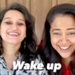 Sameera Reddy Instagram - Who else needs my help with their Monday morning blues? ‘FOCUSSsssss’ with #messymama 😂🤪 @diydayalishka #sistersinlaw #fun #behindthescenes #reelsinstagram #mondaymotivation #focus ✨🤩