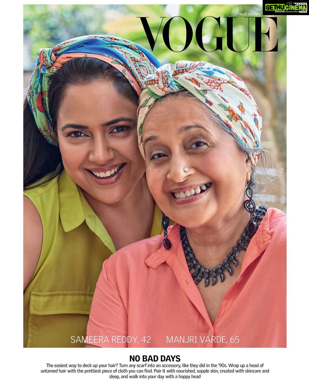 Sameera Reddy Instagram - Vogue March 21’ Dewy Summer Fresh faces🍃Messy Mama & Sassy Saasu going for the glow🌟 @vogueindia Beauty @manjrivarde 🤩 . . Beauty Editor: Sneha Mankani @snehasaysso Photographer: Arsh Sayed @arsh_sayed Styling: Ria Kamat @riakamat Make up/Hair : Laila Dalal @lailadalal Head scarves : @studioverandah