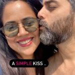 Sameera Reddy Instagram – Took me a while to realise the simple life can give me the happiest moments @mr.vardenchi 💃🕺#messymama #journey #imperfectlyperfect #motherhood #happiness #naughtynyra #happyhans #thesimplelife ❤️🙏🏼