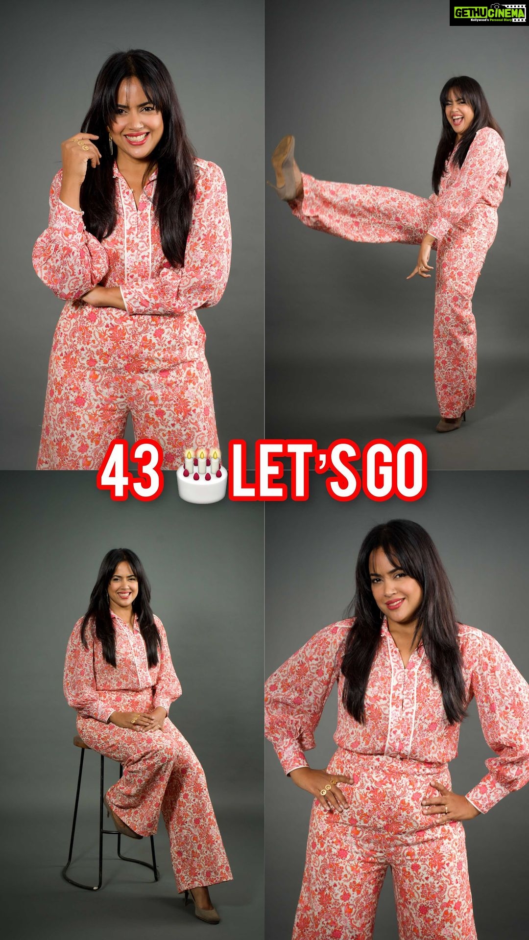 Sameera Reddy Instagram - 43šš»Iām ready for you #birthdaymonth š .šø @ayushsoni_photography . š @comocollective @houseofeda . šš»āāļø @zidosalon @zingranwon