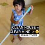 Sameera Reddy Instagram - Yaar This Messy Mama is just too Messy🙄 #naughtynyra #cleaningmotivation #letsdothis #messymama #motherhood 🧼