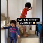 Sameera Reddy Instagram - Eat Play Repeat! It’s a Simple Life Folks🌟 #saturday #mood #naughtynyra #happyhans #messymama #motherhood #madness 😎 Don’t forget to have fun Mama✅
