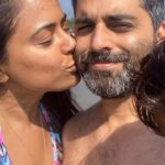 Sameera Reddy Instagram - Mr Vardenchi😌Are you looking for a girl like me? Beach Day 🏖 Hey Mama are you feeling good today?🌟#messymama #pda with the #shyguy ❤️