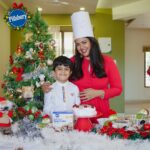 Sameera Reddy Instagram - The Holidays are here, let's be merry and cheer this christmas season. It's time to get baking and set the festive mood with these delicious Pillsbury's cake mixes, in just 3 easy steps! 1. Whisk 2. Pour 3. Bake! Coz 'Tis the season to bake!🎄 . . . #TisTheSeasonToBake #ChristmasCake #MerryChristmas #Cake #ChristmasCelebrations #FlashSale #TheKitchenIsForEveryone #AnyoneCanCake #Pillsbury #PillsburyIndia @pillsbury_in