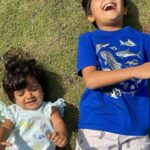 Sameera Reddy Instagram - I’m curious to know what you feel is the ideal age gap ! Honestly there is a 4 year gap between Nyra and Hans and I’m quite happy with their bonding. There are different thoughts on preferring to have kids back to back but I wasn’t physically or mentally ready for that 🤷🏻‍♀️ #messymama #questions #instafam #answers 🙌🏼 #motherhood #momlife #happyhans #naughtynyra ❤️