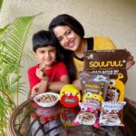 Sameera Reddy Instagram – ❌NO MAIDA! Only the good stuff!
@soulfullfood Ragi Bites are power packed with super grain ragi & Bengal gram in delicious flavours that kids love! ♥️
 I wanted a healthy option to Hans’ snacking and breakfast needs and these Ragi bites worked perfectly! So let kids be kids while enjoying what they love the most in a healthy way!💯
#Soulfull #nomoremaida #letkidsbekids #healthysnacks #healthybreakfast #soulfullfood