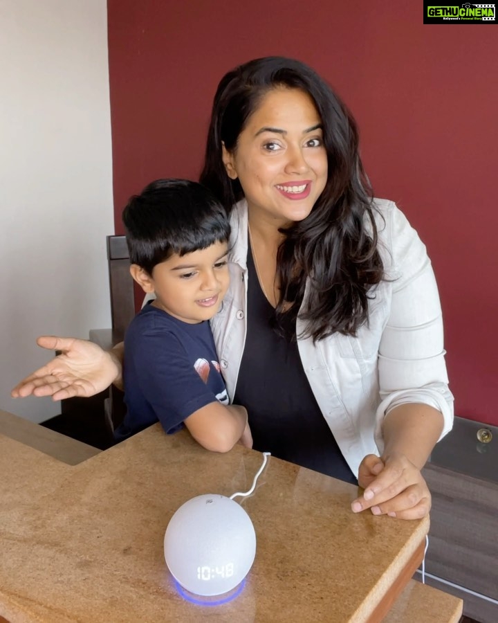Sameera Reddy Instagram - ๐จContest Alert๐จ You know how much Hans and I love dancing to our Alexa but we discovered that there is an unlimited world of information Alexa can share with us ! Fun trivia, spellings to general knowledge! you can ask Alexa almost anything ! ๐๐๐ผ Just share your fun/quirky/witty interactions with Alexa and ask away anything from GK to Bollywood to current affairs and so much more and Iโll share my three favourites on my stories ๐๐๐ผ Don't forget to tag me & @amazonalexaindia and use #AskAlexa ๐ Let the games begin! ๐ฅ ๐ #JustAsk #GetSmartwithAlexa