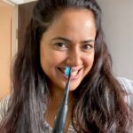 Sameera Reddy Instagram - My collab with the @theagaro_lifestyle Cosmic plus Electric Toothbrush showed me how I wasn’t dedicating the right amount of time to cleaning my teeth 🦷 ! As a mother, i am very rushed with my morning routine so it’s nice to have a toothbrush that is super fast & automatic with a timer to make sure im giving my teeth that extra love ! 😍 Now they feel super clean and healthy! 🦷 The Agaro Cosmic plus Sonic Electric Toothbrush👉🏼 * Superior Sonic Technology: 40,000 Strokes per minute, demolishing deep tooth dirt effectively, plaque, unmatched cleaning * Completely waterproof * Now no ignoring tooth health and give your teeth the love they deserve by pampering them with amazing sonic technology * Brushing with a simple toothbrush does not achieve this kind of sparkle cleaning! Happy Healthy Teeth!!!✨✨✨ 🦷 #sonictoothbrush #agarolifestyle #agaro #sponsored #healthyteeth #cosmicplus #nodentist