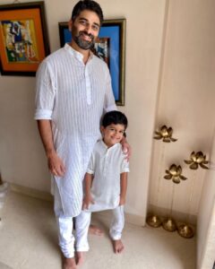 Sameera Reddy Instagram - Nyra has turned from a pumpkin to a princess❤️🤓 Hans has grown much taller 🥰 Akshai is still as handsome as ever😁 and I’m still messy mama gushing over my peeps 🤩#oneyearago #diwali #throwback #messymama #happyhans #naughtynyra #mrvardenchi 🎈#diwalifeels